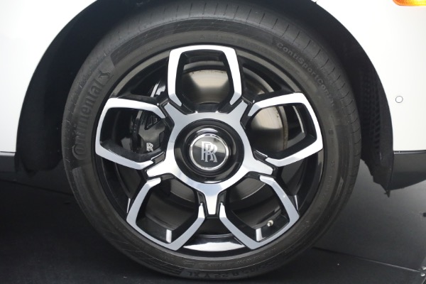 Used 2022 Rolls-Royce Black Badge Cullinan for sale Call for price at Rolls-Royce Motor Cars Greenwich in Greenwich CT 06830 16