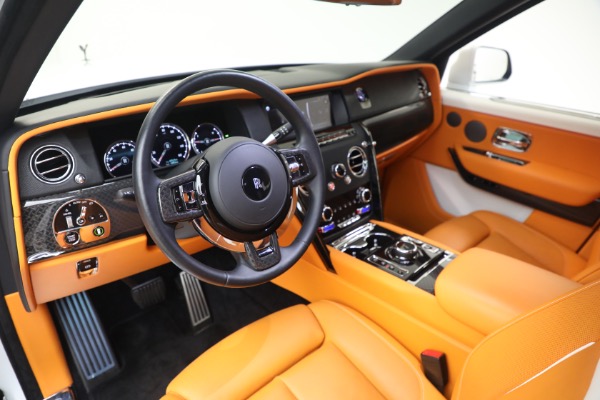 Used 2022 Rolls-Royce Black Badge Cullinan for sale Call for price at Rolls-Royce Motor Cars Greenwich in Greenwich CT 06830 17