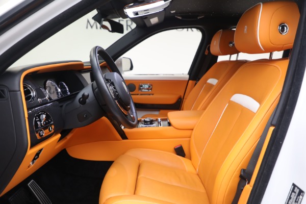 Used 2022 Rolls-Royce Black Badge Cullinan for sale Call for price at Rolls-Royce Motor Cars Greenwich in Greenwich CT 06830 18