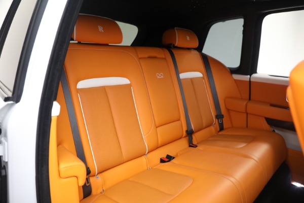 Used 2022 Rolls-Royce Black Badge Cullinan for sale Call for price at Rolls-Royce Motor Cars Greenwich in Greenwich CT 06830 28