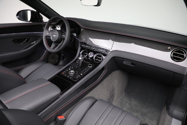 New 2025 Bentley Continental Black Edition for sale $333,700 at Rolls-Royce Motor Cars Greenwich in Greenwich CT 06830 28