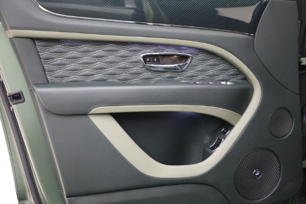 New 2027 BENTLEY BENTAYGA SPEED for sale Call for price at Rolls-Royce Motor Cars Greenwich in Greenwich CT 06830 14