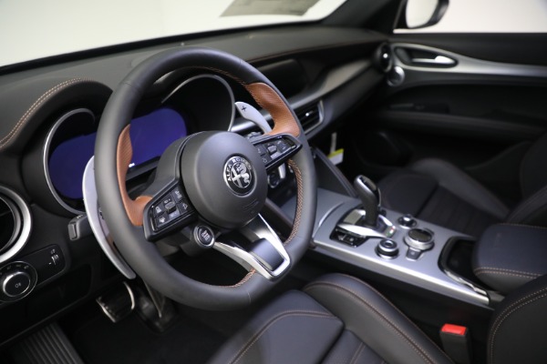 New 2025 Alfa Romeo Stelvio Intensa for sale Sold at Rolls-Royce Motor Cars Greenwich in Greenwich CT 06830 18