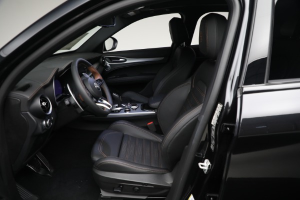 New 2025 Alfa Romeo Stelvio Intensa for sale Sold at Rolls-Royce Motor Cars Greenwich in Greenwich CT 06830 19