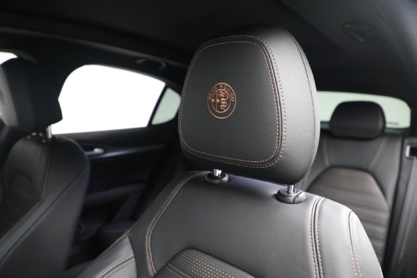 New 2025 Alfa Romeo Stelvio Intensa for sale Sold at Rolls-Royce Motor Cars Greenwich in Greenwich CT 06830 27