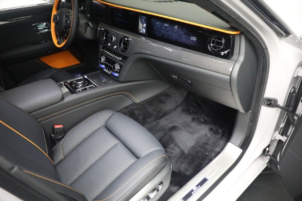 New 2025 Rolls-Royce Black Badge Ghost for sale Sold at Rolls-Royce Motor Cars Greenwich in Greenwich CT 06830 20