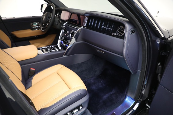 New 2026 Rolls-Royce Cullinan for sale $494,350 at Rolls-Royce Motor Cars Greenwich in Greenwich CT 06830 18