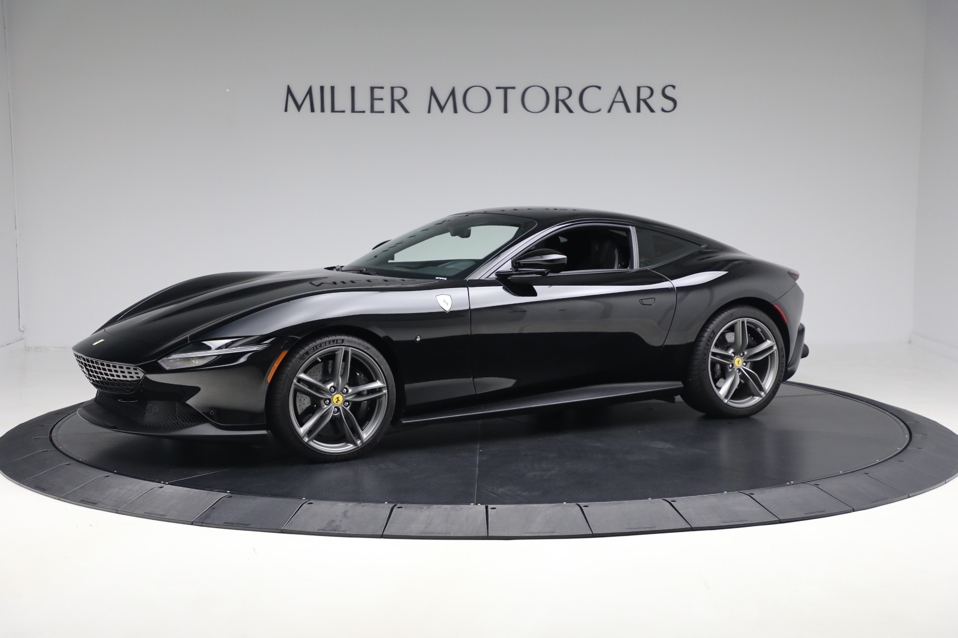 Pre-Owned 2022 Ferrari Roma For Sale (Special Pricing) | Rolls-Royce ...