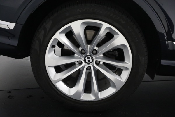 Used 2024 Bentley Bentayga EWB V8 for sale $204,900 at Rolls-Royce Motor Cars Greenwich in Greenwich CT 06830 14