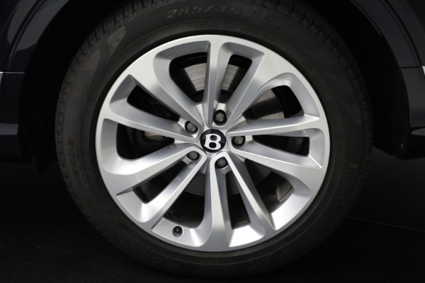 Used 2024 Bentley Bentayga EWB V8 for sale $204,900 at Rolls-Royce Motor Cars Greenwich in Greenwich CT 06830 15