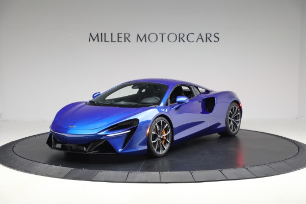 2024 McLaren Artura