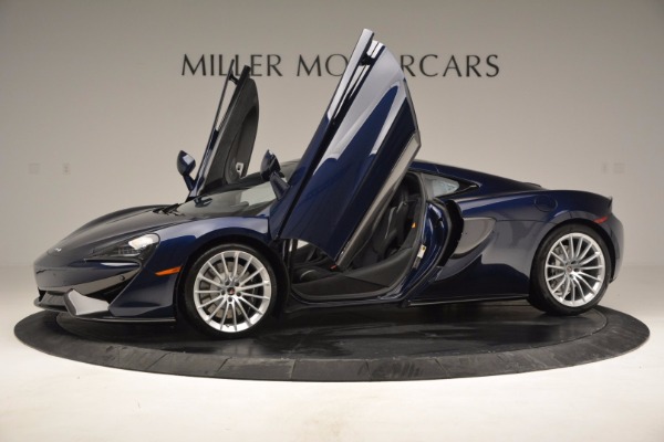 New 2017 McLaren 570GT for sale Sold at Rolls-Royce Motor Cars Greenwich in Greenwich CT 06830 14