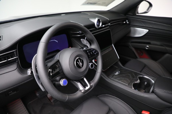 New 2025 Maserati Grecale for sale $77,058 at Rolls-Royce Motor Cars Greenwich in Greenwich CT 06830 13