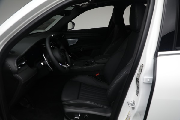 New 2025 Maserati Grecale for sale $69,315 at Rolls-Royce Motor Cars Greenwich in Greenwich CT 06830 13