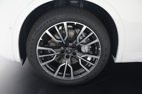 New 2025 Maserati Grecale for sale $69,315 at Rolls-Royce Motor Cars Greenwich in Greenwich CT 06830 24