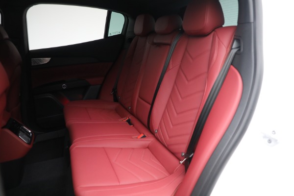 New 2025 Maserati Grecale for sale $82,286 at Rolls-Royce Motor Cars Greenwich in Greenwich CT 06830 21