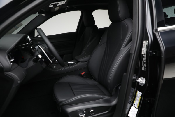 New 2025 Maserati Grecale for sale $71,739 at Rolls-Royce Motor Cars Greenwich in Greenwich CT 06830 15
