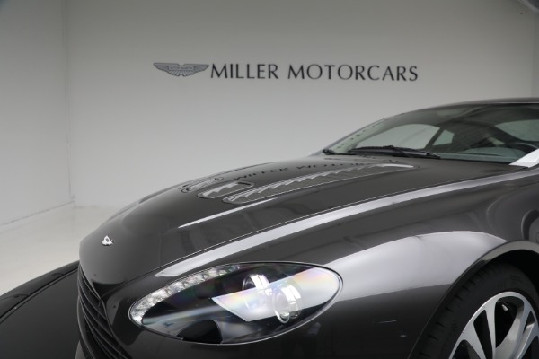 Used 2011 Aston Martin V12 Vantage for sale $129,900 at Rolls-Royce Motor Cars Greenwich in Greenwich CT 06830 13