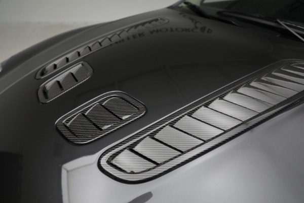 Used 2011 Aston Martin V12 Vantage for sale $129,900 at Rolls-Royce Motor Cars Greenwich in Greenwich CT 06830 14