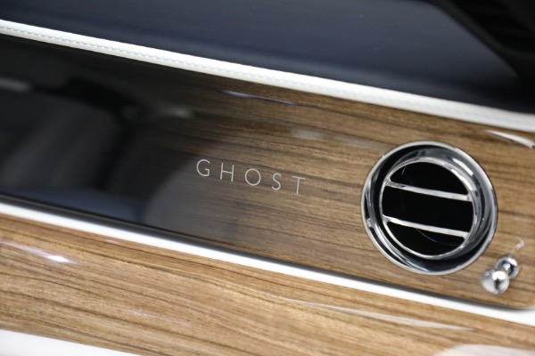 New 2025 Rolls-Royce Ghost for sale $419,900 at Rolls-Royce Motor Cars Greenwich in Greenwich CT 06830 27