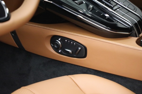 New 2026 Aston Martin Vantage for sale $240,100 at Rolls-Royce Motor Cars Greenwich in Greenwich CT 06830 22