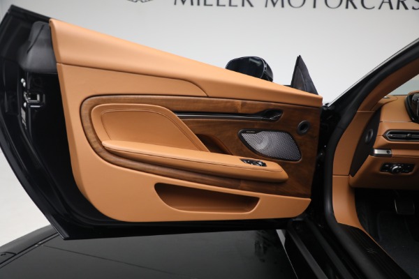 New 2026 Aston Martin Vanquish for sale $498,000 at Rolls-Royce Motor Cars Greenwich in Greenwich CT 06830 13