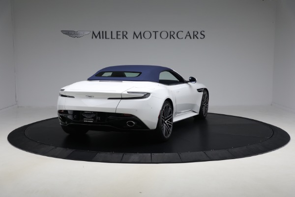 Used 2024 Aston Martin DB12 Volante for sale $245,900 at Rolls-Royce Motor Cars Greenwich in Greenwich CT 06830 18