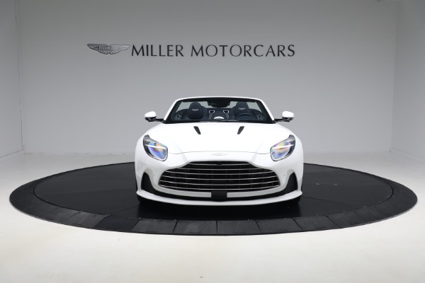 Used 2024 Aston Martin DB12 Volante for sale $245,900 at Rolls-Royce Motor Cars Greenwich in Greenwich CT 06830 23
