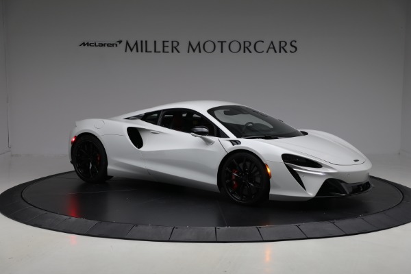 New 2026 McLaren Artura TechLux for sale $304,500 at Rolls-Royce Motor Cars Greenwich in Greenwich CT 06830 10