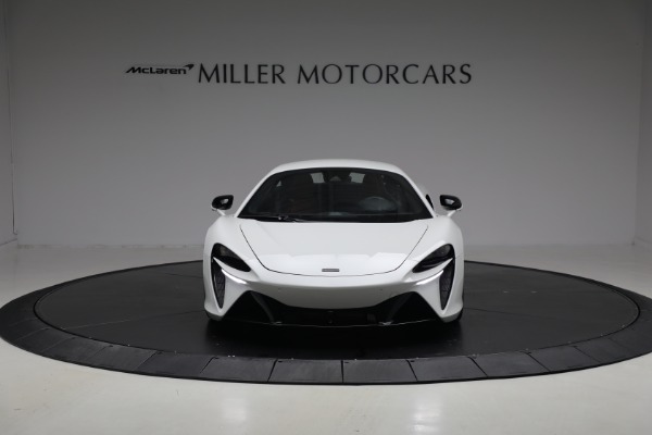 New 2026 McLaren Artura TechLux for sale $304,500 at Rolls-Royce Motor Cars Greenwich in Greenwich CT 06830 12