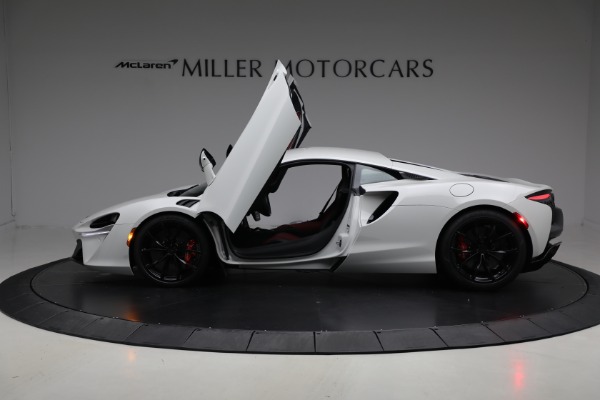 New 2026 McLaren Artura TechLux for sale $304,500 at Rolls-Royce Motor Cars Greenwich in Greenwich CT 06830 15