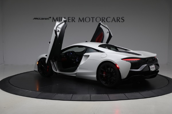 New 2026 McLaren Artura TechLux for sale $304,500 at Rolls-Royce Motor Cars Greenwich in Greenwich CT 06830 16