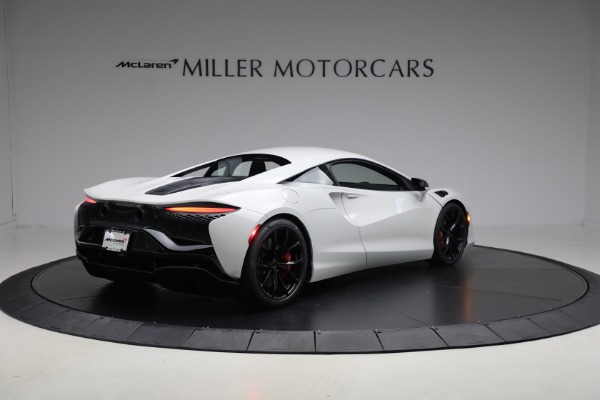 New 2026 McLaren Artura TechLux for sale $304,500 at Rolls-Royce Motor Cars Greenwich in Greenwich CT 06830 7