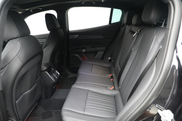 New 2025 Maserati Grecale for sale $72,839 at Rolls-Royce Motor Cars Greenwich in Greenwich CT 06830 17