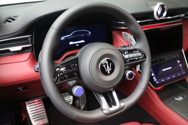 New 2025 Maserati Grecale for sale $82,286 at Rolls-Royce Motor Cars Greenwich in Greenwich CT 06830 13