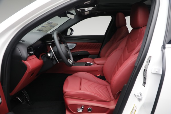 New 2025 Maserati Grecale for sale $82,286 at Rolls-Royce Motor Cars Greenwich in Greenwich CT 06830 14