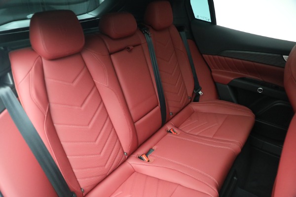 New 2025 Maserati Grecale for sale $82,286 at Rolls-Royce Motor Cars Greenwich in Greenwich CT 06830 20