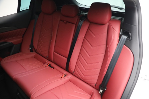 New 2025 Maserati Grecale for sale $82,286 at Rolls-Royce Motor Cars Greenwich in Greenwich CT 06830 22