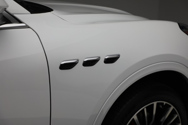 New 2025 Maserati Grecale for sale $82,286 at Rolls-Royce Motor Cars Greenwich in Greenwich CT 06830 26