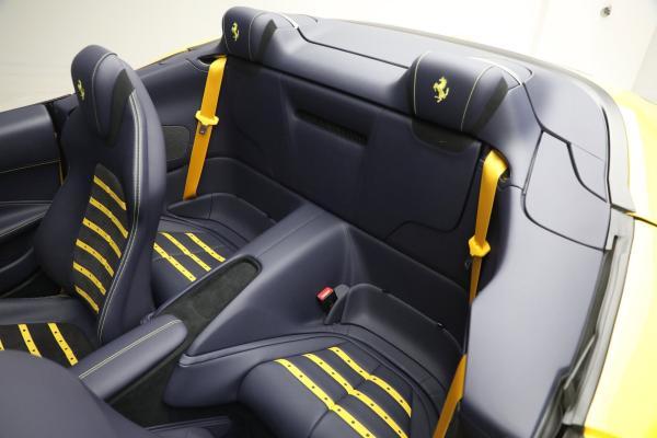 Used 2025 Ferrari Roma Spider for sale $337,900 at Rolls-Royce Motor Cars Greenwich in Greenwich CT 06830 22