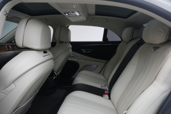Used 2024 Bentley Flying Spur Hybrid for sale Sold at Rolls-Royce Motor Cars Greenwich in Greenwich CT 06830 23