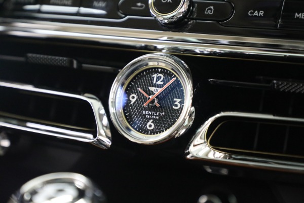 Used 2024 Bentley Flying Spur Hybrid for sale Sold at Rolls-Royce Motor Cars Greenwich in Greenwich CT 06830 25