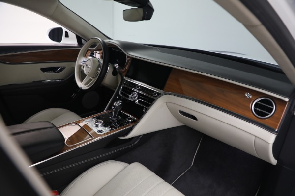 Used 2024 Bentley Flying Spur Hybrid for sale Sold at Rolls-Royce Motor Cars Greenwich in Greenwich CT 06830 26