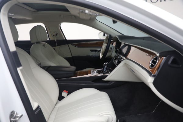 Used 2024 Bentley Flying Spur Hybrid for sale Sold at Rolls-Royce Motor Cars Greenwich in Greenwich CT 06830 27