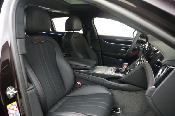 New 2026 Bentley Flying Spur for sale $317,510 at Rolls-Royce Motor Cars Greenwich in Greenwich CT 06830 25