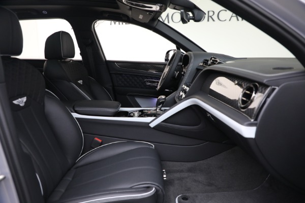 New 2025 Bentley Bentayga S Black Edition for sale $264,900 at Rolls-Royce Motor Cars Greenwich in Greenwich CT 06830 23