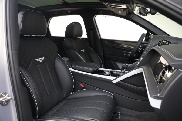 New 2025 Bentley Bentayga S Black Edition for sale $264,900 at Rolls-Royce Motor Cars Greenwich in Greenwich CT 06830 25