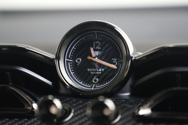 New 2026 Bentley Bentayga Speed V8 for sale $401,690 at Rolls-Royce Motor Cars Greenwich in Greenwich CT 06830 21