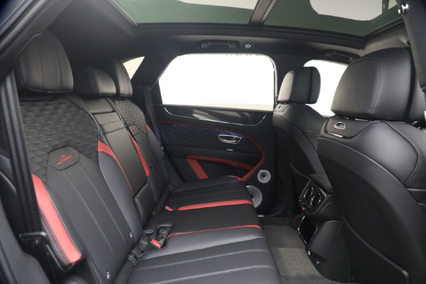 New 2026 Bentley Bentayga Speed V8 for sale $401,690 at Rolls-Royce Motor Cars Greenwich in Greenwich CT 06830 26