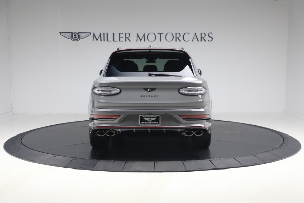 New 2026 Bentley Bentayga Speed V8 for sale $401,690 at Rolls-Royce Motor Cars Greenwich in Greenwich CT 06830 4